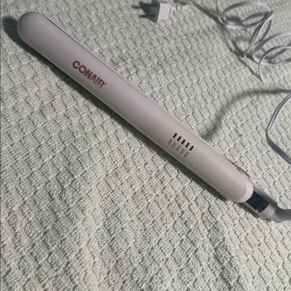 Conair Light Pink Hair Straightener